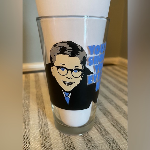 A Christmas Story - Set Of 4 Glasses - Tuner Entertainment - Picture 11 of 14